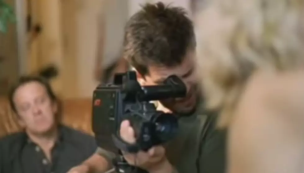 AOL’s ‘The Internet Is Bad’ Commercial was Ahead of Its Time