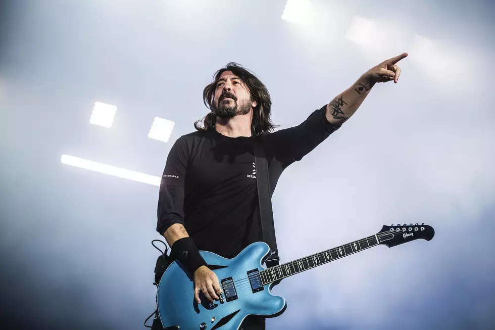 Foo Fighters Pay Tribute to The Prodigy’s Keith Flint; Rickroll 60,000 People With Rick Astley