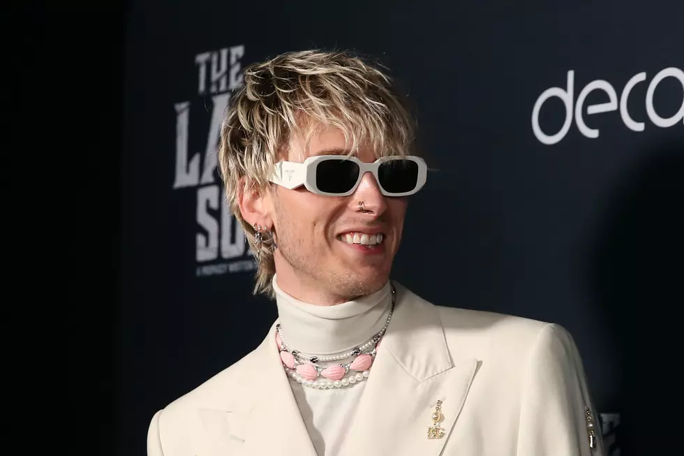 Machine Gun Kelly Was a ‘Jeopardy!’ Clue But Nobody Got It