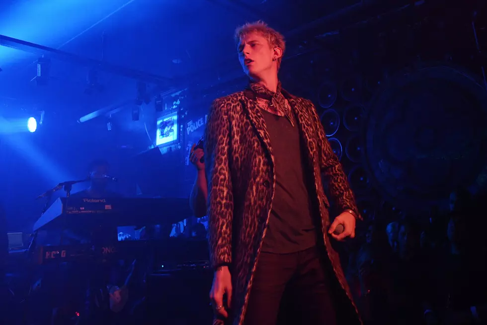 Machine Gun Kelly Ready to Ball at NBA’s 2022 All-Star Celebrity Game